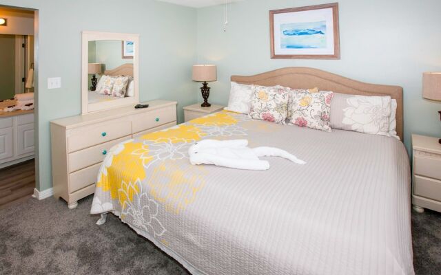 Three C's Condo by RedAwning