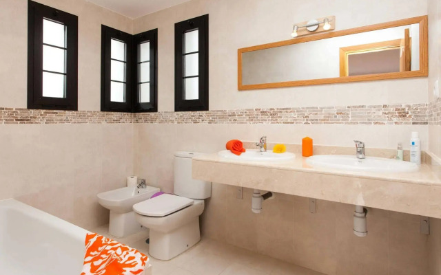 Villa Oliva by Vacanzy Collection