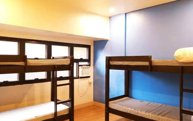 Sulit Condo Unit Santa Mesa Manila