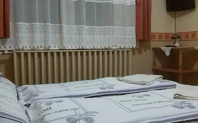 Aranyparmin Vendeghaz