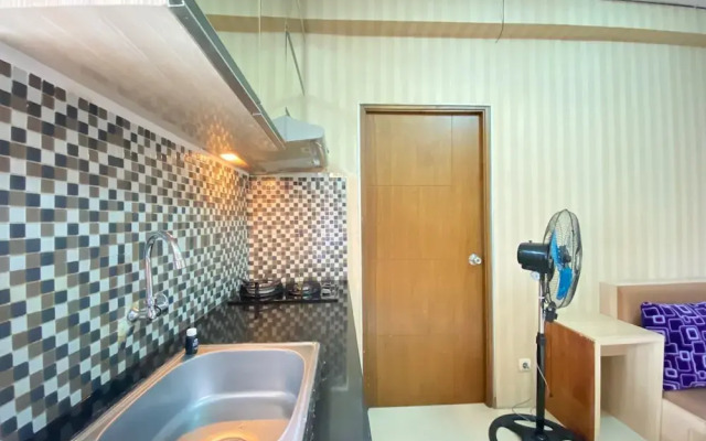 Simply 3BR Apartment at Gateway Ahmad Yani Cicadas