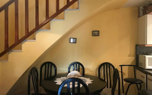 Casa Adosada Mart La Dorada con Piscina Comunitaria - 103D