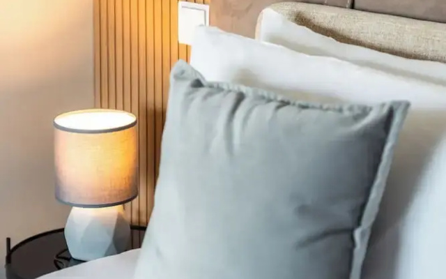 Mercury Suites