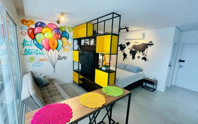 Flat Libertad, 404 A, com vaga de garagem