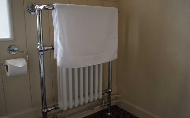 Village House Coaching Inn