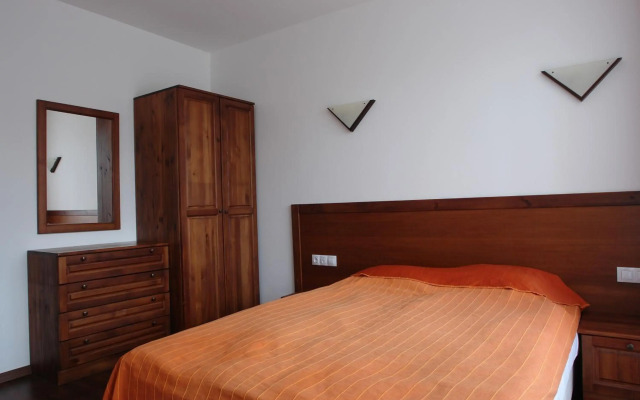 Winslow Infinity Apart Hotel