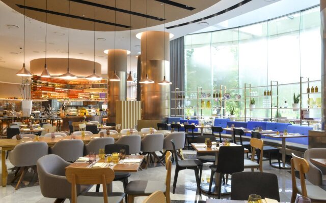 Grand Copthorne Waterfront