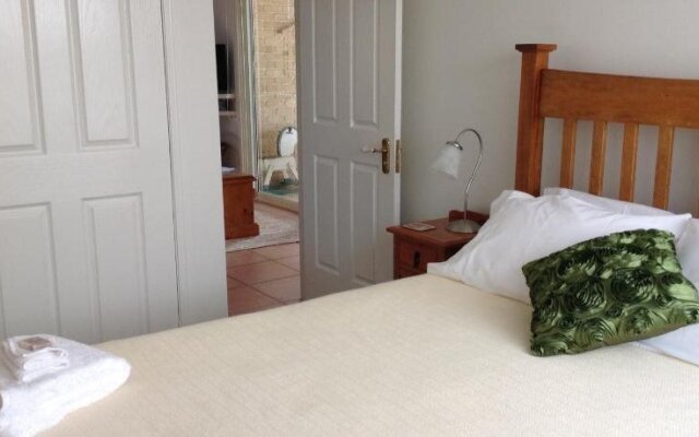 The Friendly Chat Bed and Breakfast and Self-contained Accommodation