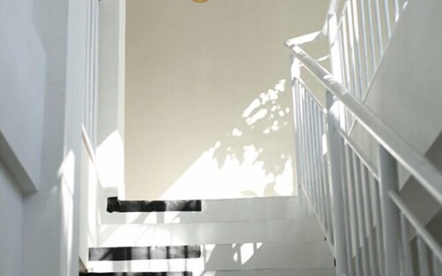 Lighthouse Hotel