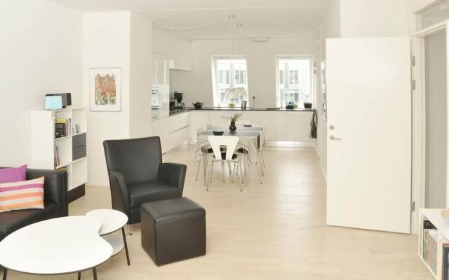 2 bedroom apartment Islands Brygge 93-1