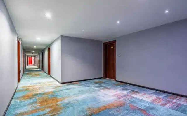 Anning Golden Harbor Hotel