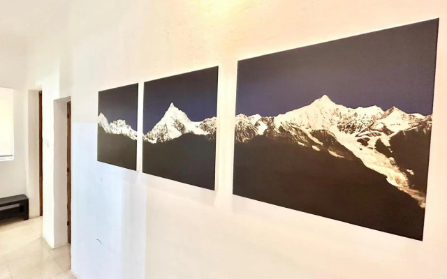 St Julians - Balluta Bay large 3 bedroom apartment