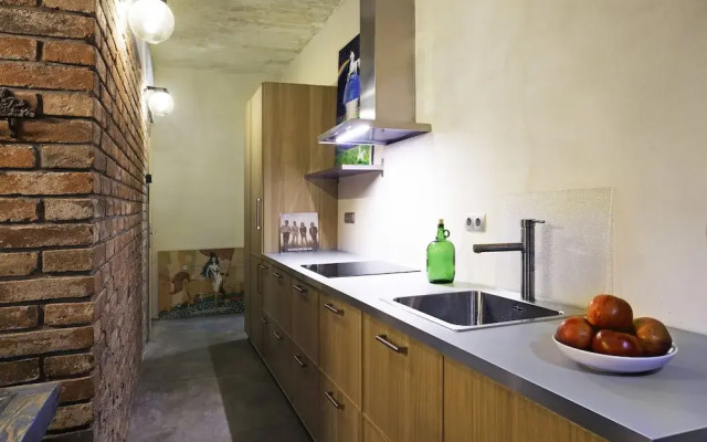 The Doors Apartments