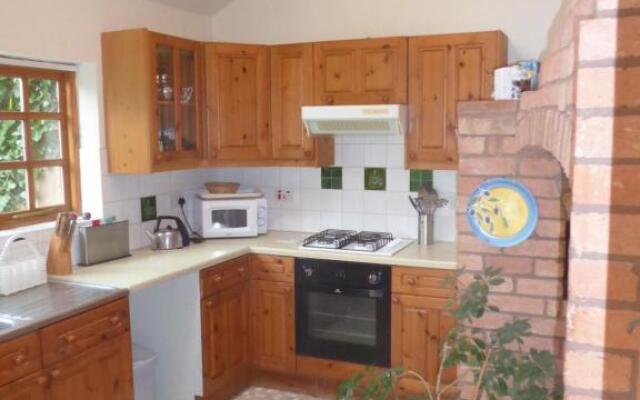 Comfortable cottage with Wifi close to Stratford on Avon and the Cotswolds