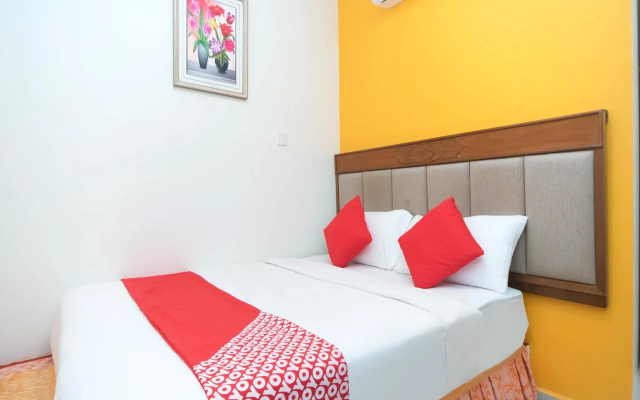 OYO 1101 Hotel Jerai CT Inn