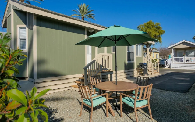 Golden Village Palms RV Resort