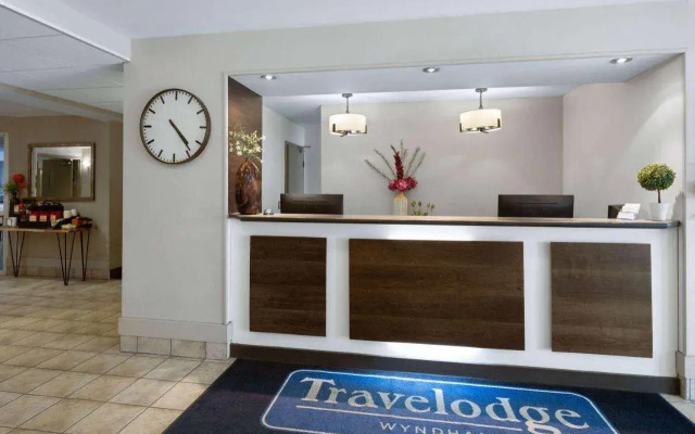 Travelodge by Wyndham Fort McMurray