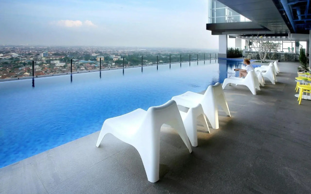 The Zuri Palembang