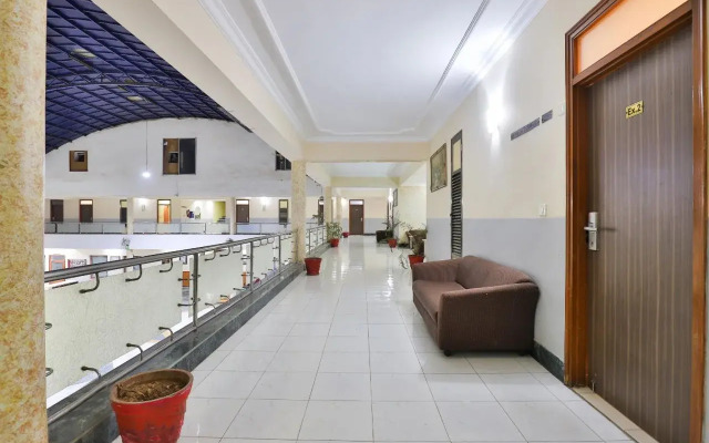 Infocity Club And Resort