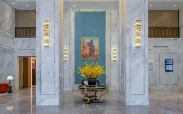 Vienna International Hotel (Guiping Xishan Scenic Area Beijiangwan Branch)