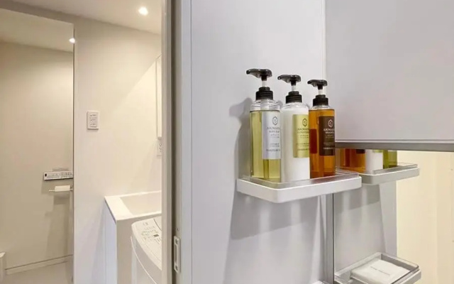 Modern new 1BR apt very close to peace park room wifi 7ppl – Guest Rooms – Hiroshima