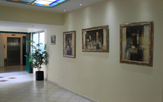 Hotel Platon