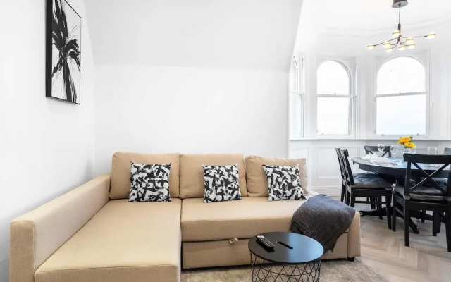 Luxury Apartment - Portobello