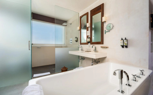 Boutique Hotel V...