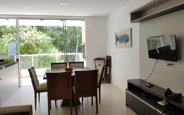 Bombinhas SC 200 metros da Praia