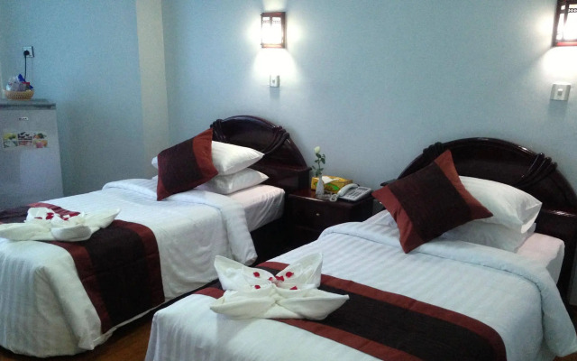 Summer Palace Hotel