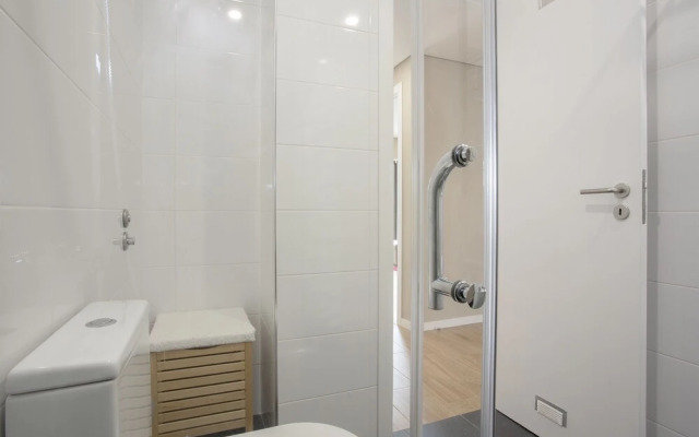 Liiiving - Terrace Downtown Apartment