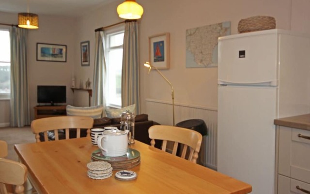 5 Glenthorne House