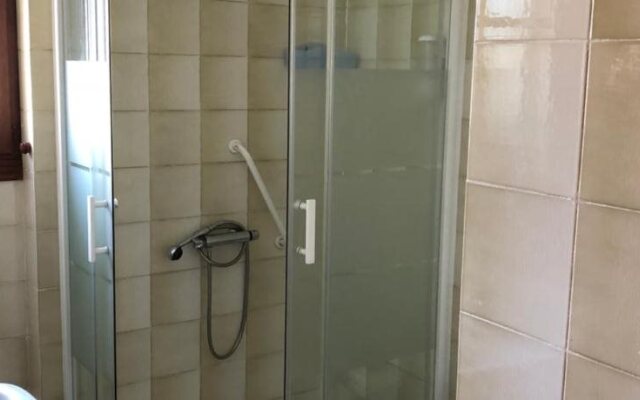 Hostal Paratene