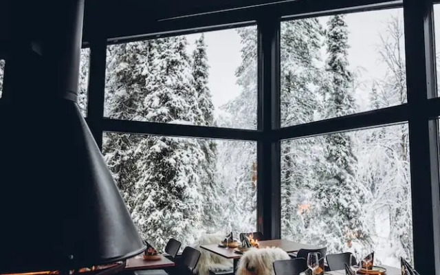 Magical Pond Nature Igloos