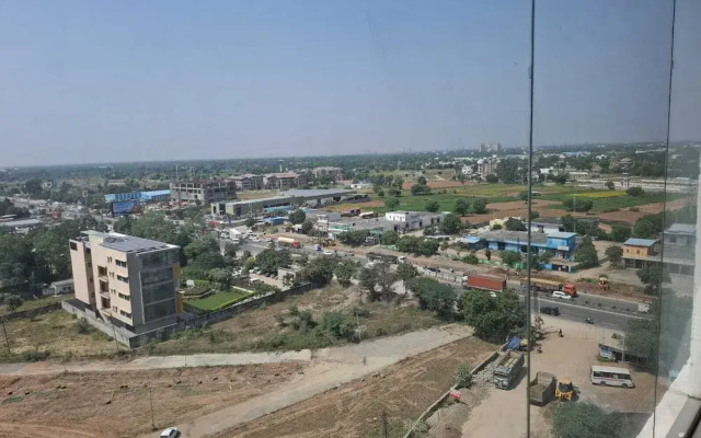 Clarks Inn Suites Jaipur