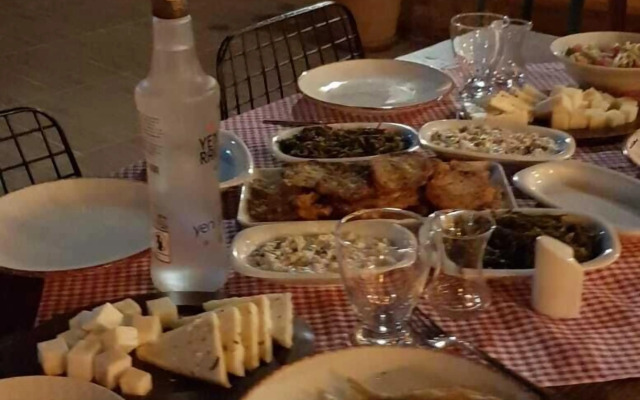 Hayat Alti Otel Ayvalik (Adults Only)