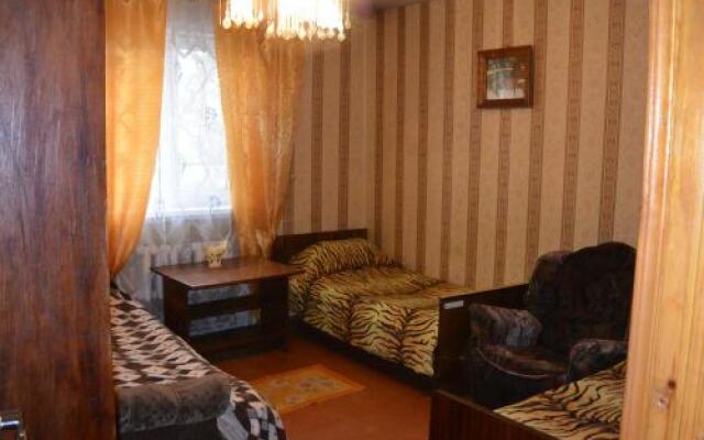 Guest House Kardovskogo 75