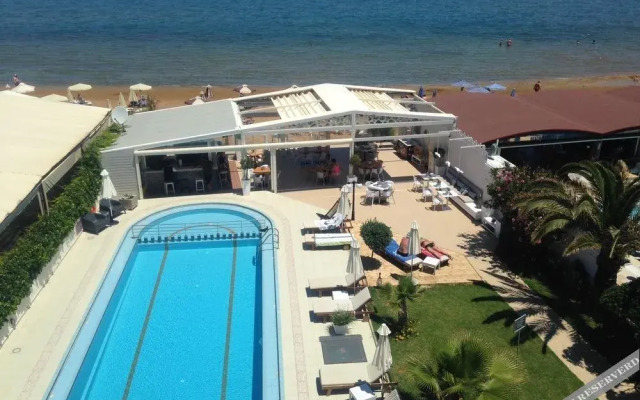 Tropicana Beach Resort