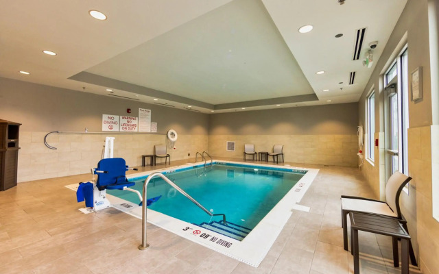 Avid Hotels Denver Airport Area by IHG