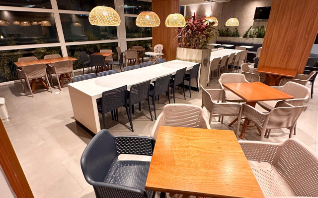 Celi Connect Hotel Orla Aracaju