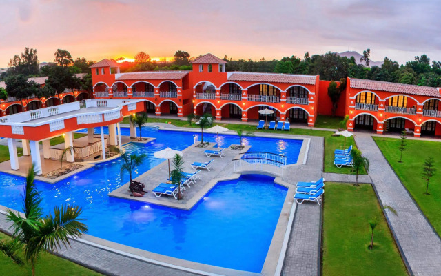 Hacienda San Juan Resort