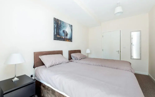 Manor Lodge Apartments