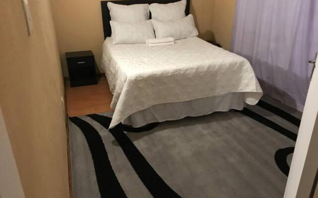 Stunning 2 bedroom guesthouse available