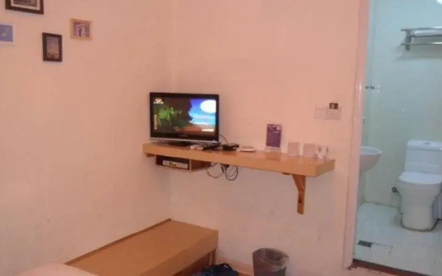 Yangshuo Golden Harbour Hostel