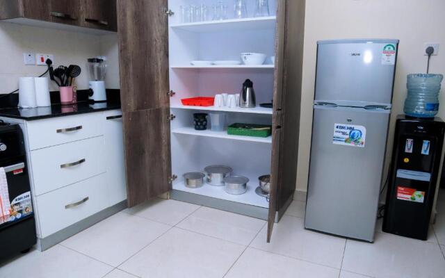 2Bedroom Luxury near JKIA airport/SGR with balcony