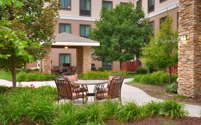 Staybridge Suites Omaha 80th And Dodge by IHG