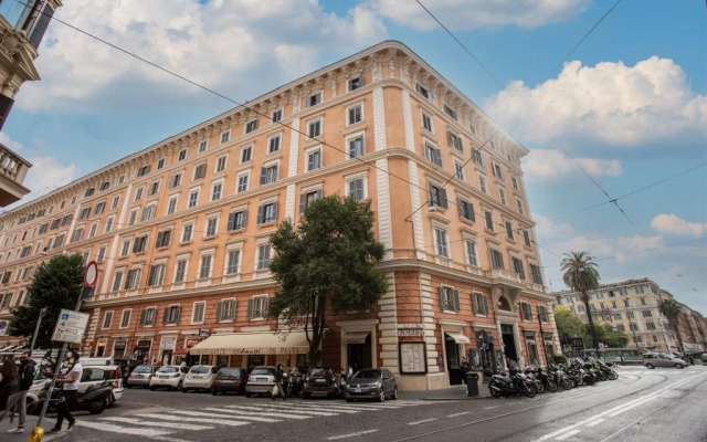 Royal Vatican Apartments