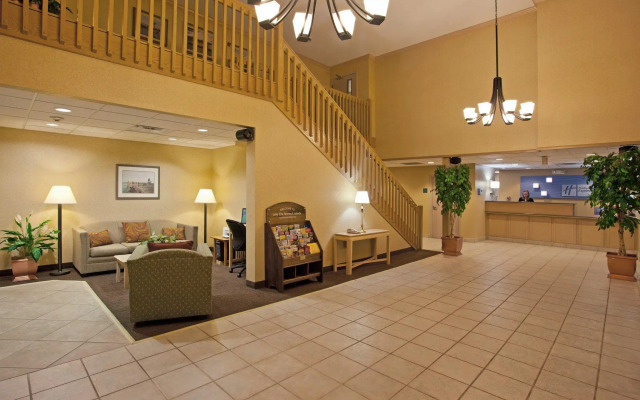 Holiday Inn Express Vermilion by IHG