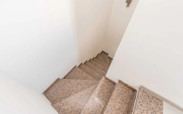 Luxury Escape With Swimming Pool & Modern Design