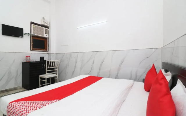 Tribhuvan Palace by OYO Rooms